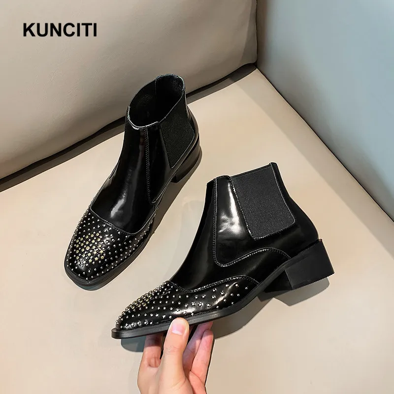 2019 KUNCITI Studded Women Autumn Boots Genuine Leather Black Rivet Shoes Slip On Elastic Ankle Booties European Designer D929
2019 KUNCITI Studded Women Autumn Boots Genuine Leather Black Rivet Shoes Slip On Elastic Ankle Booties European Designer D929
