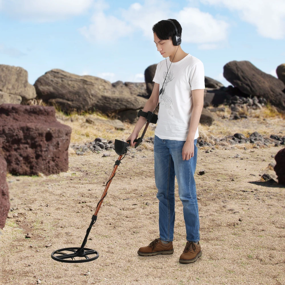 High Sensitivity Underground Metal Detector Gold Digger Jewelry Hunting Treasure Search LCD Bigger Search Coil + Earphone
High Sensitivity Underground Metal Detector Gold Digger Jewelry Hunting Treasure Search LCD Bigger Search Coil + Earphone