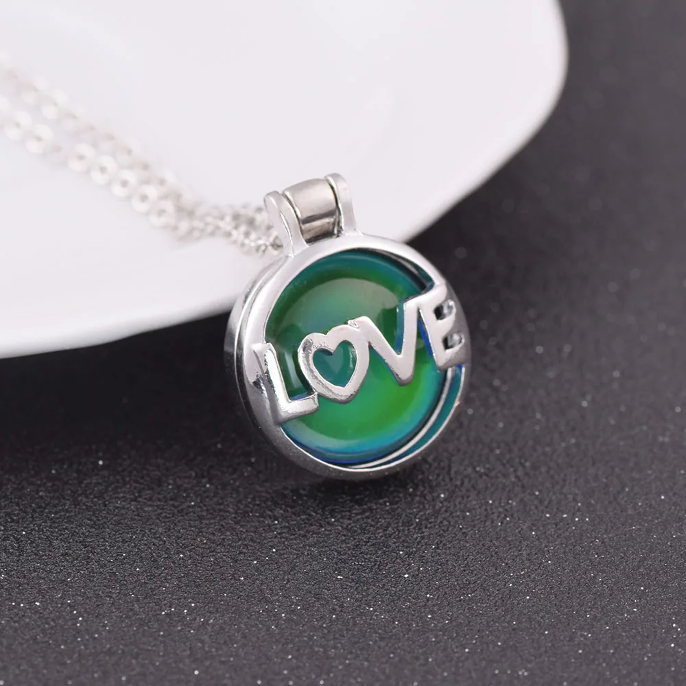 Love Necklace Changing Color Mood Necklace Feeling Emotion Temperature Necklace Round Nice Jewelry Factory Direct Sale
Love Necklace Changing Color Mood Necklace Feeling Emotion Temperature Necklace Round Nice Jewelry Factory Direct Sale