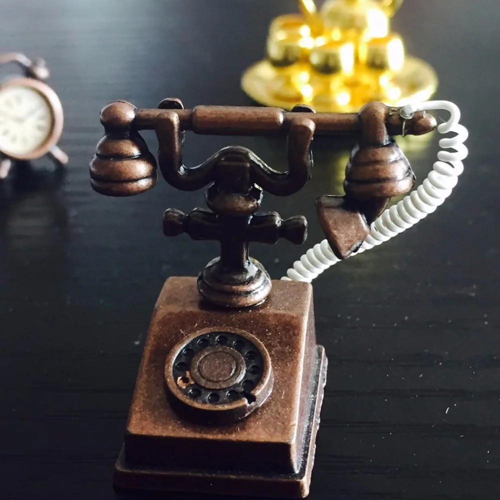 1:12 Old Style Telephone Model Dolls House Miniature Home Decor Phone For Dolls