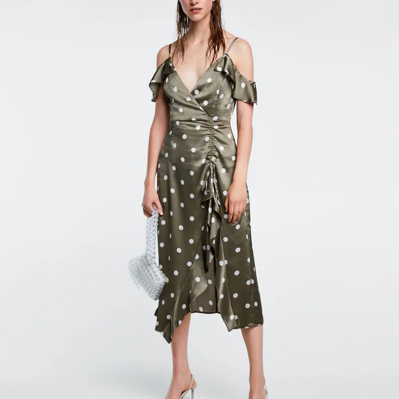 2018 Fall Women casual dress solid color dot printing lotus leaf decoration asymmetrical strap dress
2018 Fall Women casual dress solid color dot printing lotus leaf decoration asymmetrical strap dress