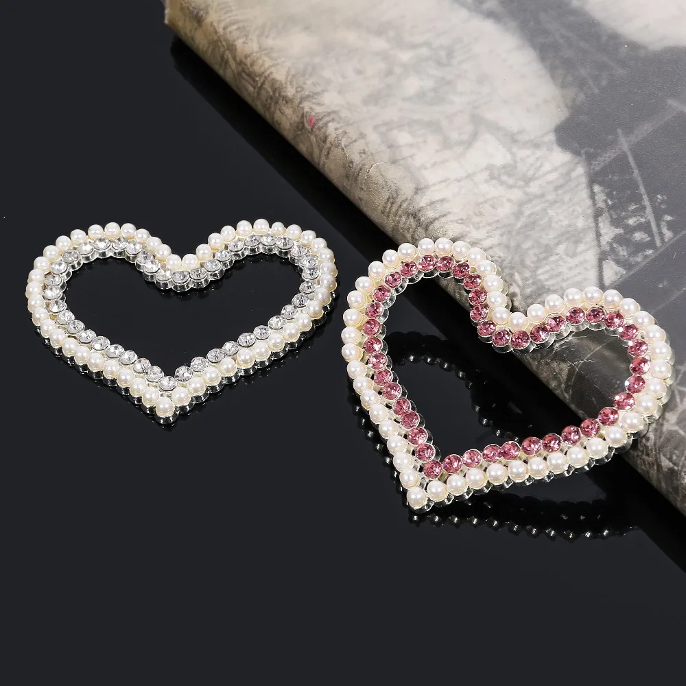2016New 20Pcs Pearl Heart LOVE Rhinestone Buttons/Buckle Embellishment Button DIY Hair Accessories ZJ88
2016New 20Pcs Pearl Heart LOVE Rhinestone Buttons/Buckle Embellishment Button DIY Hair Accessories ZJ88