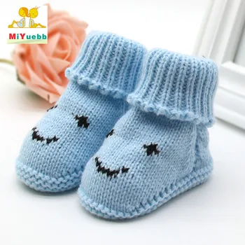 Baby Learn to walk boy girl crochet knitting Smiley face shoes toddler shoes newborn -6 months knitting baby soft slippers XZ10
Baby Learn to walk boy girl crochet knitting Smiley face shoes toddler shoes newborn -6 months knitting baby soft slippers XZ10