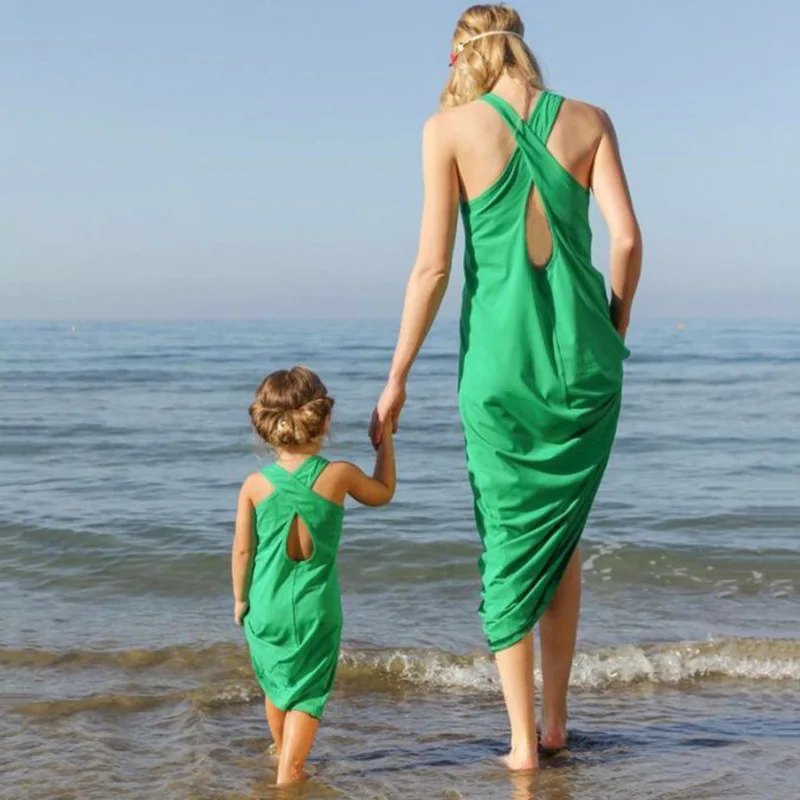 2019 Fashion Backless Dresses for Mother Daughter Green Modal Mom And Kids Dress Outfits Kids Clothing Family Matching Outfits
2019 Fashion Backless Dresses for Mother Daughter Green Modal Mom And Kids Dress Outfits Kids Clothing Family Matching Outfits