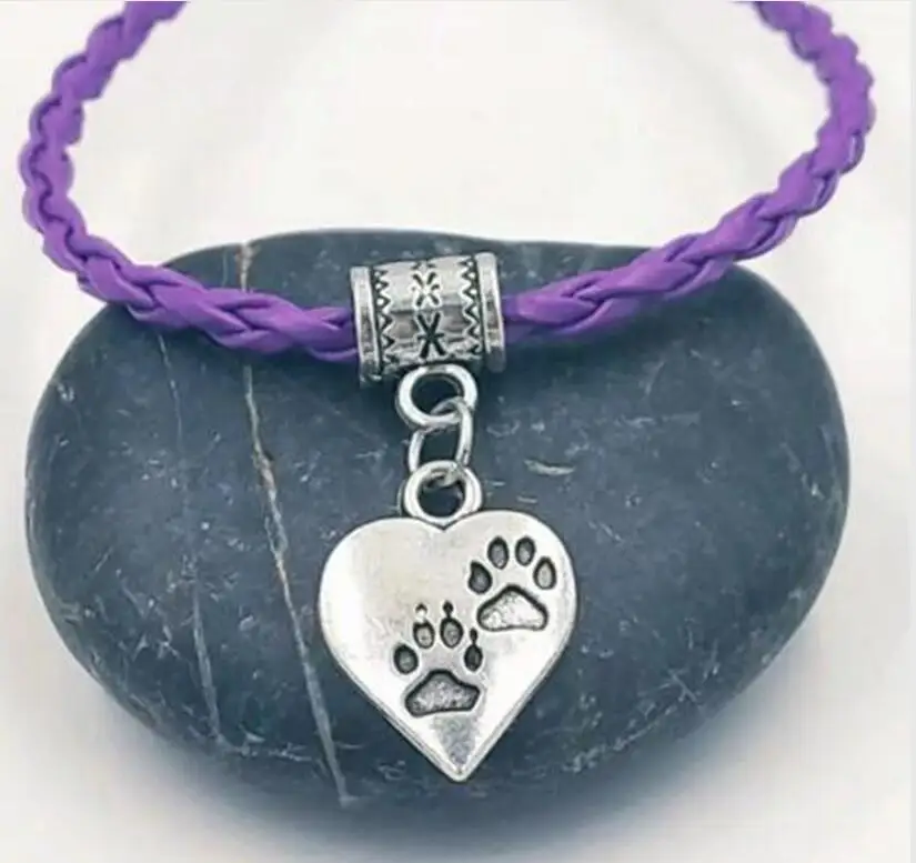 Hot Vintage Silver Lovely Dog Paw Heart Charms Pendant Multicolor Leather Rope Bracelet Holiday Gift New Fashion Jewelry
Hot Vintage Silver Lovely Dog Paw Heart Charms Pendant Multicolor Leather Rope Bracelet Holiday Gift New Fashion Jewelry