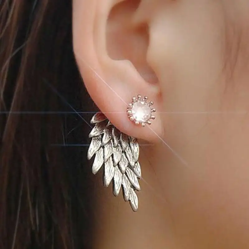 Fashion Gift Lady Earring Party Jewelry Earrings Gold and Silver Gothic Cool Angel Wing Rhinestones Alloy Earrings for Women
Fashion Gift Lady Earring Party Jewelry Earrings Gold and Silver Gothic Cool Angel Wing Rhinestones Alloy Earrings for Women