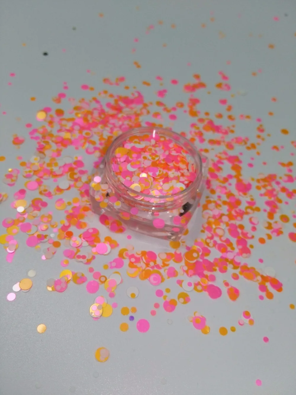 YM-004 1/2/3mm Mixed Summer rainbow Round Dot Spangle shape glitter Flake cosmetic powder for nail Gel polish-50g/200gbag
YM-004 1/2/3mm Mixed Summer rainbow Round Dot Spangle shape glitter Flake cosmetic powder for nail Gel polish-50g/200gbag