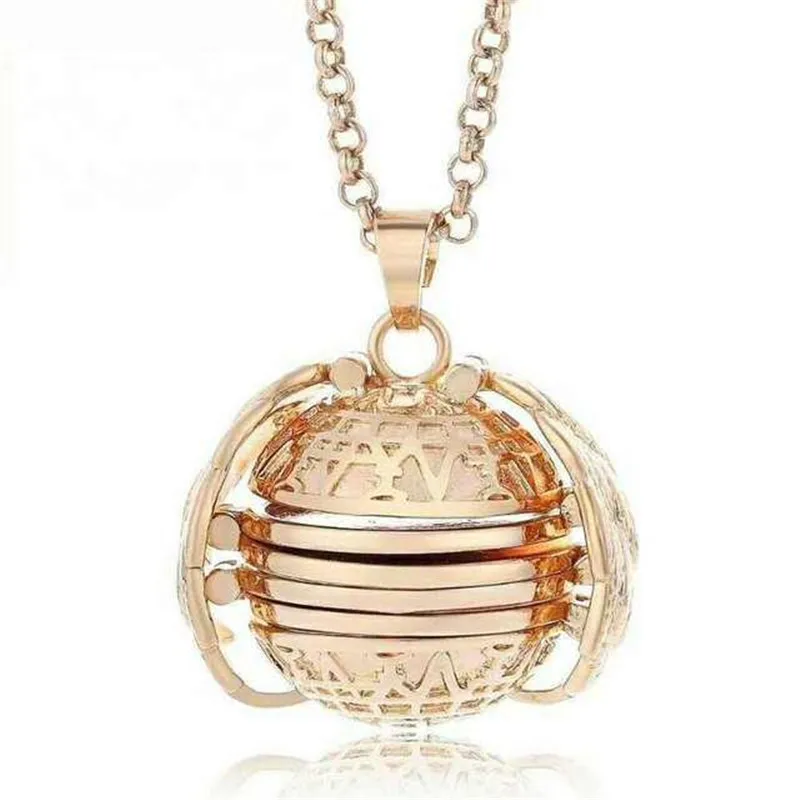 Expanding Photo Locket Necklace Pendant Choker Angel Wings Gift Jewelry Decoration Necklace Exquisite Ornaments Torque Pendant
Expanding Photo Locket Necklace Pendant Choker Angel Wings Gift Jewelry Decoration Necklace Exquisite Ornaments Torque Pendant