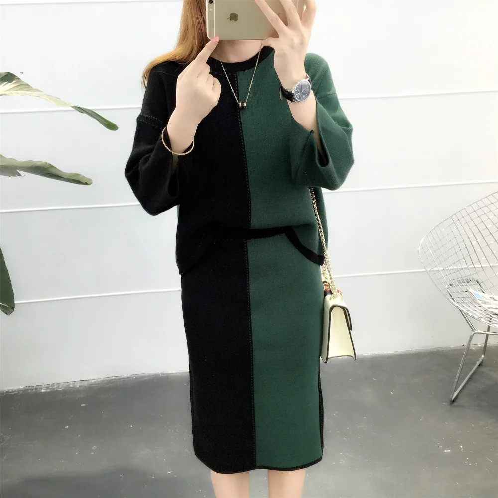 The new 2019 spring and autumn fashion women's long sleeve sweater dress casual ladies bag hip two piece set AL209
The new 2019 spring and autumn fashion women's long sleeve sweater dress casual ladies bag hip two piece set AL209