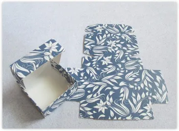 7.5*7.5*3cm blue flower 90pcs/lot Free Shipping DIY Favor cardboard Handmade Soap Box Folded Gift Package
7.5*7.5*3cm blue flower 90pcs/lot Free Shipping DIY Favor cardboard Handmade Soap Box Folded Gift Package