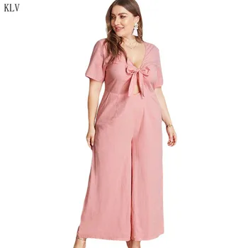 Women Plus Size Hollow Out Front Bow Tie Elegant Summer V-Neck Wide Leg Pants Long Jumpsuit Romper
Women Plus Size Hollow Out Front Bow Tie Elegant Summer V-Neck Wide Leg Pants Long Jumpsuit Romper