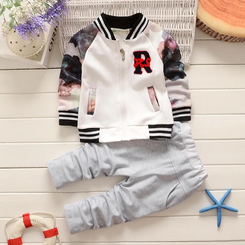 Girls spring autumn clothing set newborn baby coat+pants 2pcs casual girls sport suits toddler tracksuits costume baby girls set
Girls spring autumn clothing set newborn baby coat+pants 2pcs casual girls sport suits toddler tracksuits costume baby girls set