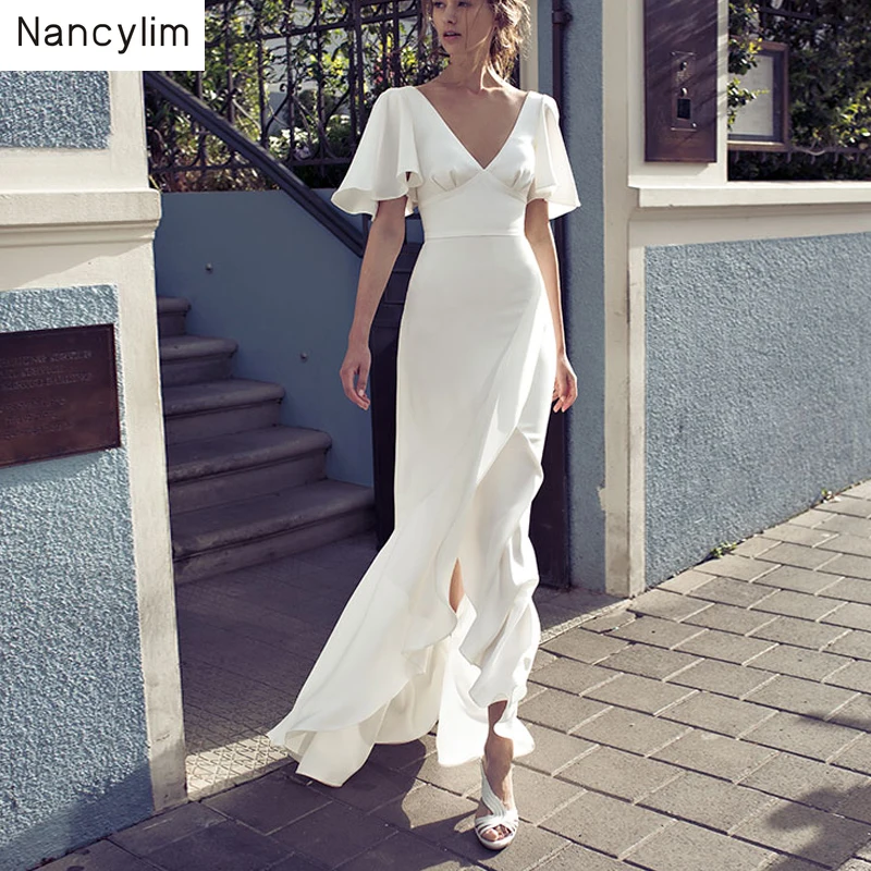 Women Long White Dress Fairy Temperament Satin Fabric Dress French Style V Neck Butterfly Sleeve Irregular Ruffles Dresses
Women Long White Dress Fairy Temperament Satin Fabric Dress French Style V Neck Butterfly Sleeve Irregular Ruffles Dresses