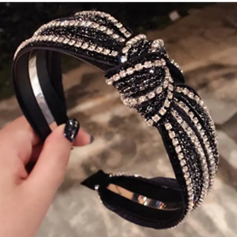 Hair Boutique Crystal Headband for Women Black/Silver Crystals Hairband Bow Knotted Center Head Band Girls Party Hair Headband
Hair Boutique Crystal Headband for Women Black/Silver Crystals Hairband Bow Knotted Center Head Band Girls Party Hair Headband