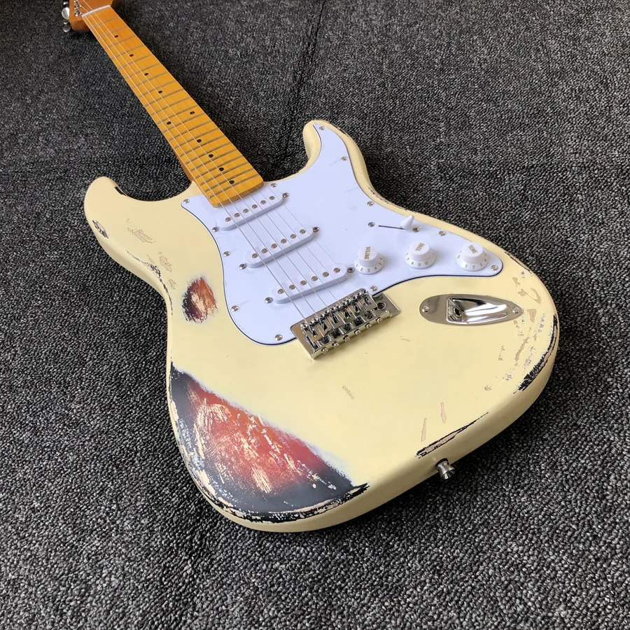 Relic Sunburst Cream Double Color Custom Solid Body Vintage ST Vintage Electric Guitar Freeshipping Guitare
Relic Sunburst Cream Double Color Custom Solid Body Vintage ST Vintage Electric Guitar Freeshipping Guitare