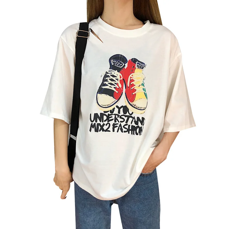 Women's T-shirt 2019 summer new Korean version of the round neck letter canvas shoes printing wild short-sleeved fashion T-shirt
Women's T-shirt 2019 summer new Korean version of the round neck letter canvas shoes printing wild short-sleeved fashion T-shirt