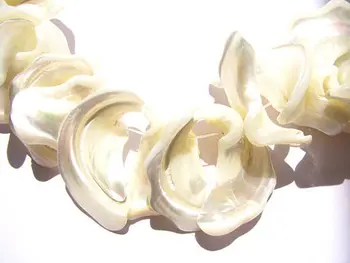 batch genuine MOP shell 14-30mm 2strands 16inch,mother of pearl freeform chips branch white jewelry beads
batch genuine MOP shell 14-30mm 2strands 16inch,mother of pearl freeform chips branch white jewelry beads