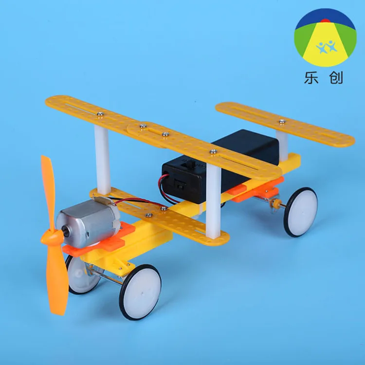 Ученики начальной школы ручной работы DIY маленькие ремесленные раздвижные электрические летательные аппараты научно-физические эксперименты игрушки
Ученики начальной школы ручной работы DIY маленькие ремесленные раздвижные электрические летательные аппараты научно-физические эксперименты игрушки