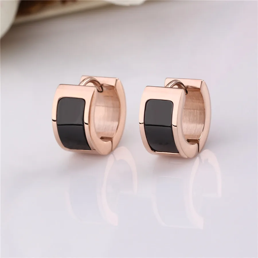 2018 New Rose Gold Women Stud Earrings 316L Stainless Steel Trendy Jewelry For Girl Round Black Earrings Female Gifts Wholesales
2018 New Rose Gold Women Stud Earrings 316L Stainless Steel Trendy Jewelry For Girl Round Black Earrings Female Gifts Wholesales