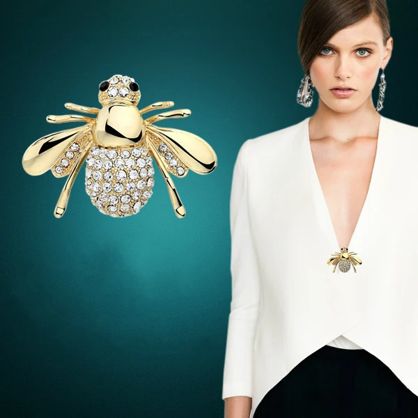 Personalized Animal Brooches Broches Cute Bee Crystal Rhinestone Brooch Suit Collar Lapel Pin Long Skirt Cardigan Women Jewelry
Personalized Animal Brooches Broches Cute Bee Crystal Rhinestone Brooch Suit Collar Lapel Pin Long Skirt Cardigan Women Jewelry