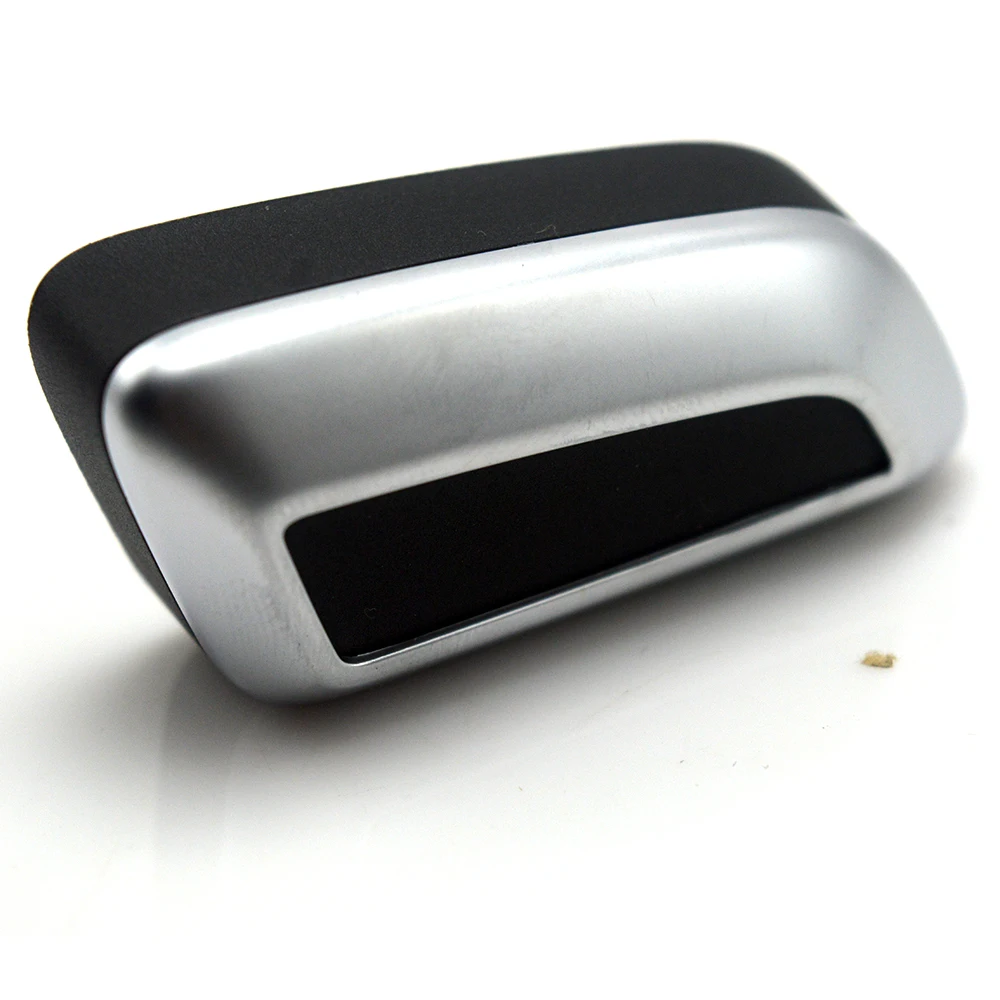 New high quality For Audi A4 B6 A6 c6 chrome seat regulator chrome plated knob switch button For Audi C6 Q5 Q7 B6 B7 817
New high quality For Audi A4 B6 A6 c6 chrome seat regulator chrome plated knob switch button For Audi C6 Q5 Q7 B6 B7 817