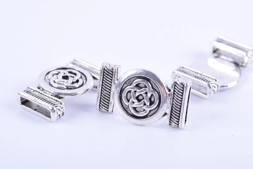 FREE SHIPPING 10pcs 10x2.4mm Antique Silver Slider Spacer Findings For Licorice Leather--PAT239AS
FREE SHIPPING 10pcs 10x2.4mm Antique Silver Slider Spacer Findings For Licorice Leather--PAT239AS