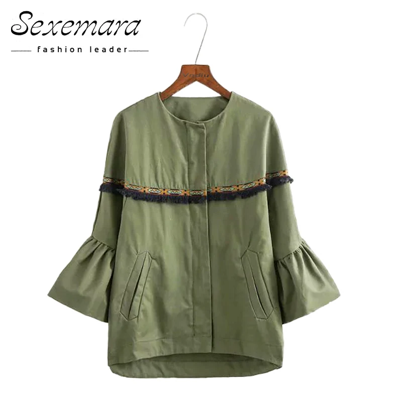 Image Autumn Tassel Flare Sleeve Jacket 2017 New Pockets Zipper Elegant Casual Embroidery Female Coat Ethnic Army Green Long Jackets