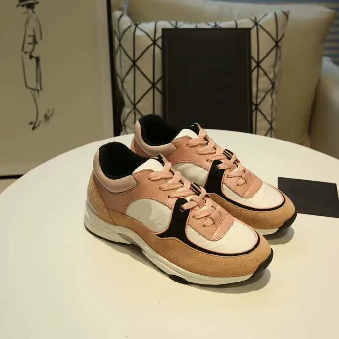 Women's brand luxury cow suede logo genuine leather low top lace breathable running shoes Zapatos De Mujer Shoes Woman Sneakers
Women's brand luxury cow suede logo genuine leather low top lace breathable running shoes Zapatos De Mujer Shoes Woman Sneakers
