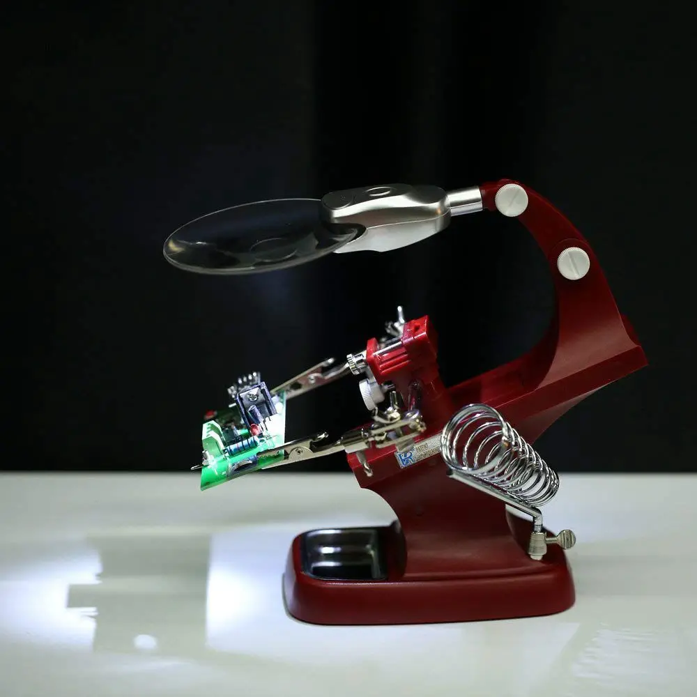 Multi-functional 3X/4.5X Welding Desktop Magnifier with 2 LEDs Alligator Clip Helping Hand Soldering Holder Repair Magnifying
Multi-functional 3X/4.5X Welding Desktop Magnifier with 2 LEDs Alligator Clip Helping Hand Soldering Holder Repair Magnifying