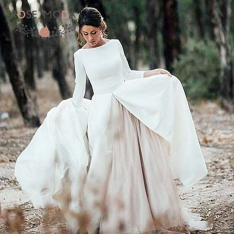 Rose Moda Classic Long Sleeves Wedding Dress 2019 with Removable Skirt Backless Princess Bridal Dresses with Train
Rose Moda Classic Long Sleeves Wedding Dress 2019 with Removable Skirt Backless Princess Bridal Dresses with Train
