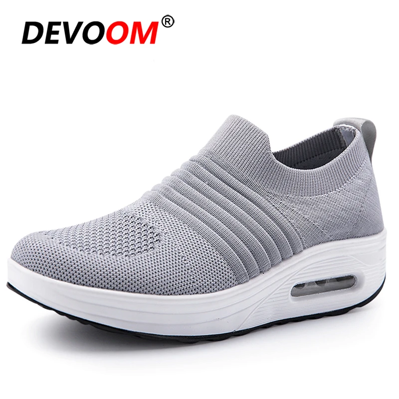 New Jump Shoes Breathable Mesh Women Shoes Sneakers Women The Platform Slip On Fitness Massaging Shoes Workout Shoes For women
New Jump Shoes Breathable Mesh Women Shoes Sneakers Women The Platform Slip On Fitness Massaging Shoes Workout Shoes For women