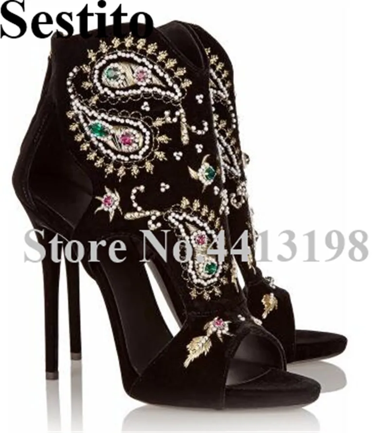 2019 European Newest embroidery Rhinestone Pearl Decoration Sandals Peep Toe Platform Zip Casual Stiletto Heels Women's Shoes
2019 European Newest embroidery Rhinestone Pearl Decoration Sandals Peep Toe Platform Zip Casual Stiletto Heels Women's Shoes