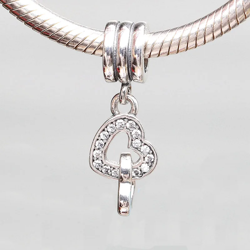 Fits diy Bracelet 925 Sterling Silver Beads Heart to Heart With Clear CZ Dangle Charms For Women Jewelry DIY Making
Fits diy Bracelet 925 Sterling Silver Beads Heart to Heart With Clear CZ Dangle Charms For Women Jewelry DIY Making