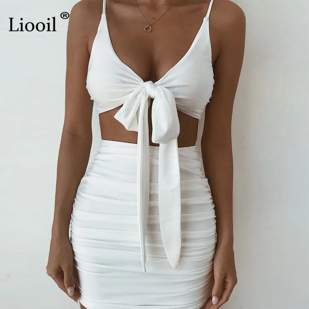 Liooil Sexy Club Black White Spaghetti Strap Mini Dress Women Summer V Neck Backless Sleeveless Draped Party Woman Short Dresses
Liooil Sexy Club Black White Spaghetti Strap Mini Dress Women Summer V Neck Backless Sleeveless Draped Party Woman Short Dresses