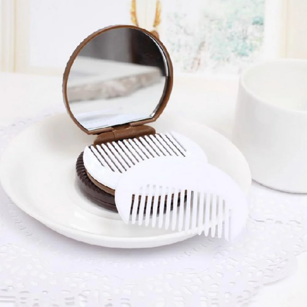 1PC Mini Makeup Mirror Hand Held Fold Small Portable Cartoon Chocolate Biscuit Super Cute Compact Pocket Mirror
1PC Mini Makeup Mirror Hand Held Fold Small Portable Cartoon Chocolate Biscuit Super Cute Compact Pocket Mirror