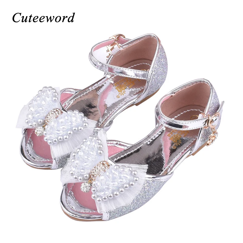 Princess Shoes Girls Sandals 2019 Summer Fashion Sequin Lace Bow Party Wedding Sandals Girls Shoes for Children Pink Gold Silver
Princess Shoes Girls Sandals 2019 Summer Fashion Sequin Lace Bow Party Wedding Sandals Girls Shoes for Children Pink Gold Silver