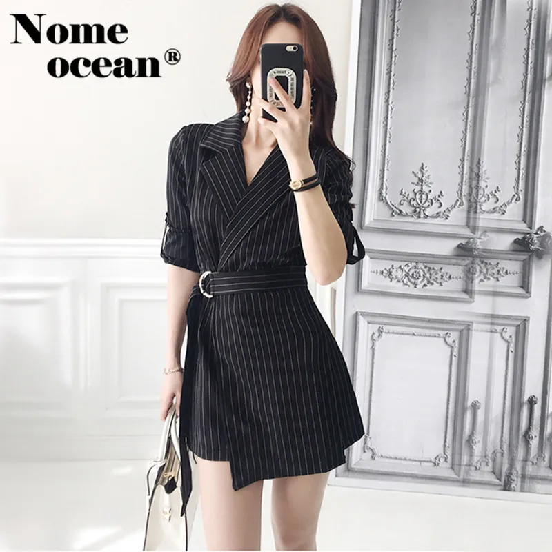 Rolling-up Half Sleeve Playsuits Buckle Belted Waist Suit Jumpsuits Women Shorts 2018 Autumn Blazer Design Rompers M18101410
Rolling-up Half Sleeve Playsuits Buckle Belted Waist Suit Jumpsuits Women Shorts 2018 Autumn Blazer Design Rompers M18101410