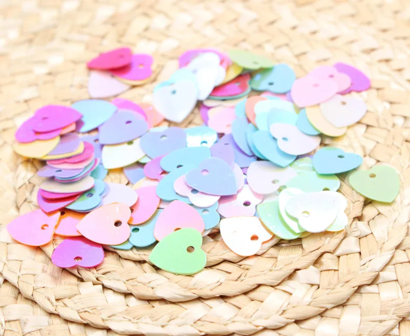 300pcs/Lot 10mm Heart Sequins DIY PVC Loose Space Beads for Cloth Bag Jewelry Making Accessories colors mixed
300pcs/Lot 10mm Heart Sequins DIY PVC Loose Space Beads for Cloth Bag Jewelry Making Accessories colors mixed