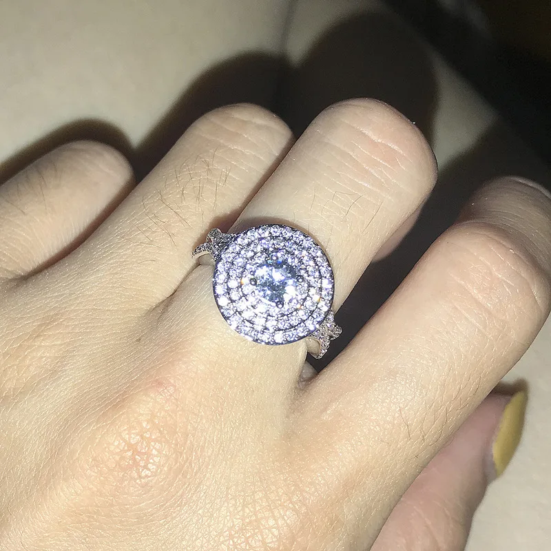 Geometric Round Three-layer Full Zircon Rings for Women European Trendy Simple Micro-inlaid Female Rings Party Jewelry Anillos
Geometric Round Three-layer Full Zircon Rings for Women European Trendy Simple Micro-inlaid Female Rings Party Jewelry Anillos