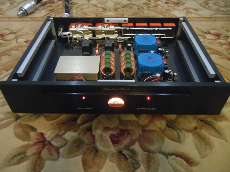 High-end Ultimate 2018 Power Processor power conditioner Audio Power filter socket
High-end Ultimate 2018 Power Processor power conditioner Audio Power filter socket
