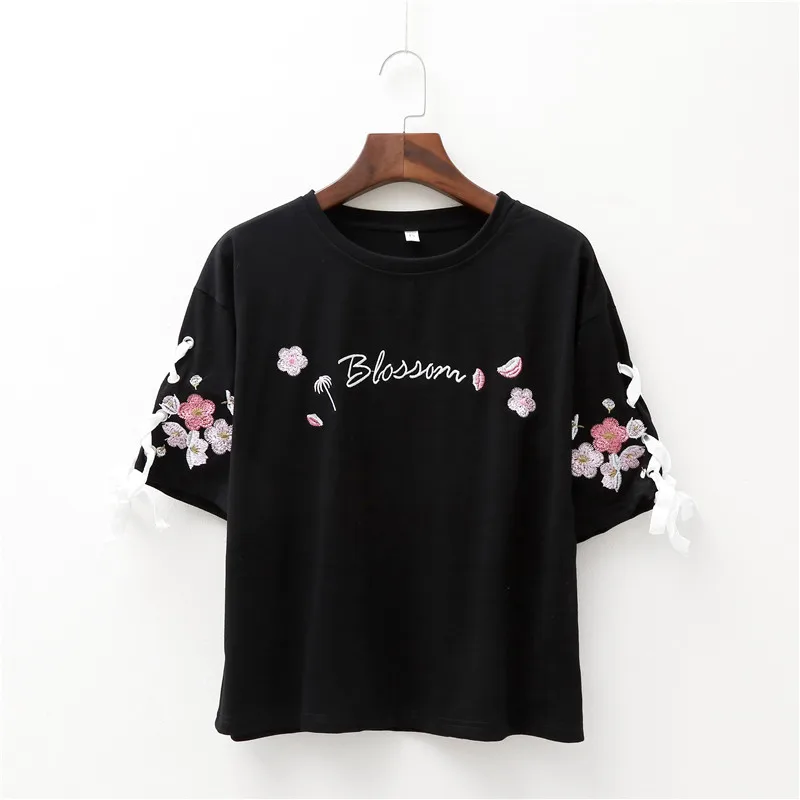 harajuku fashion Women tshirt letter flower embroidery cute funny black white short sleeve o-neck Tees 2019 tops
harajuku fashion Women tshirt letter flower embroidery cute funny black white short sleeve o-neck Tees 2019 tops