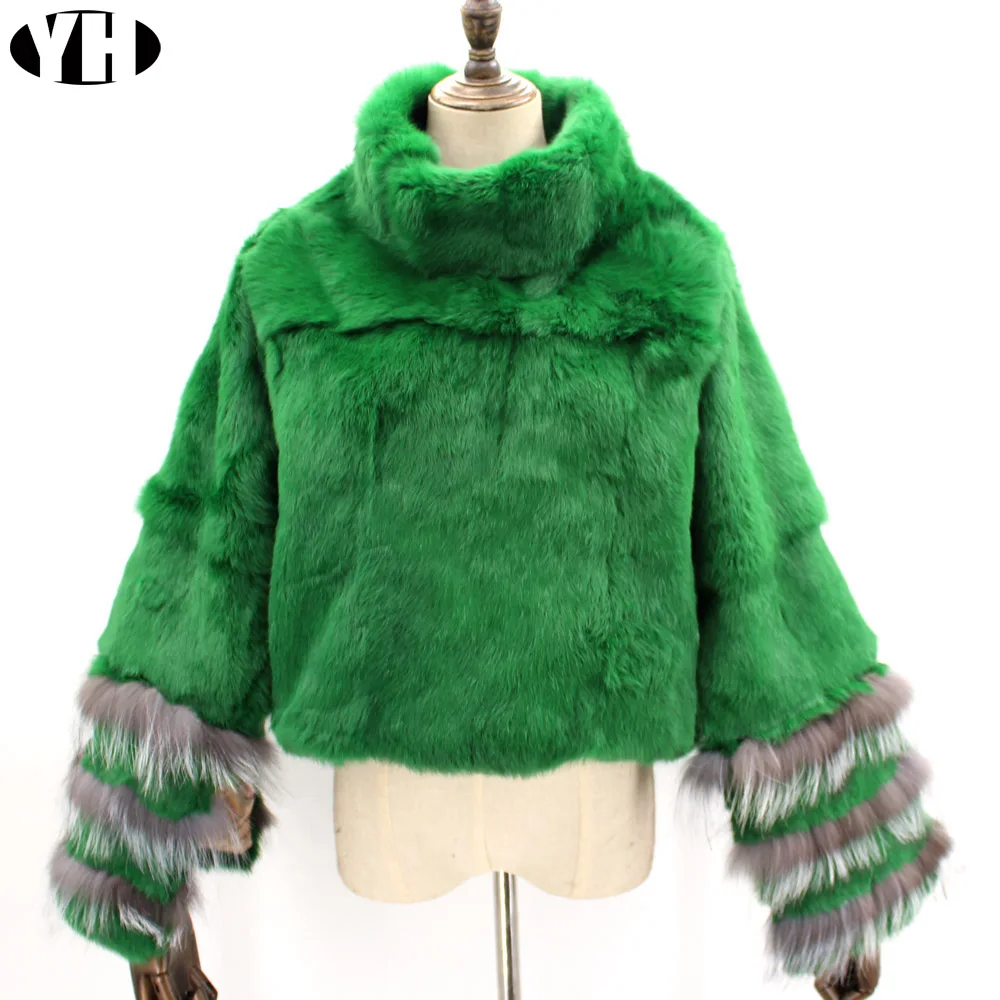 Winter Lady fashion real rabbit fur coat warm women natural rabbit fur pullover striped O-neck elegant fur outerwear customized
Winter Lady fashion real rabbit fur coat warm women natural rabbit fur pullover striped O-neck elegant fur outerwear customized