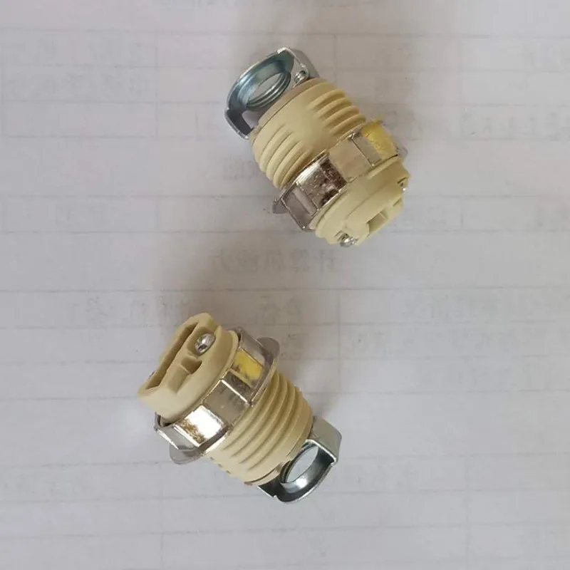 2-5 pcs/lot Ceramic G9 Lamp Holder bulb holder for G9 led bulb Lighting Accessories Lamp Socket G9 lamp Base 90-250V
2-5 pcs/lot Ceramic G9 Lamp Holder bulb holder for G9 led bulb Lighting Accessories Lamp Socket G9 lamp Base 90-250V