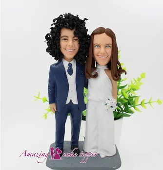 2019 AMAZING CAKE TOPPER Simple and elegant wedding dress Toys Custom Polymer Clay Figure From Pictures
2019 AMAZING CAKE TOPPER Simple and elegant wedding dress Toys Custom Polymer Clay Figure From Pictures