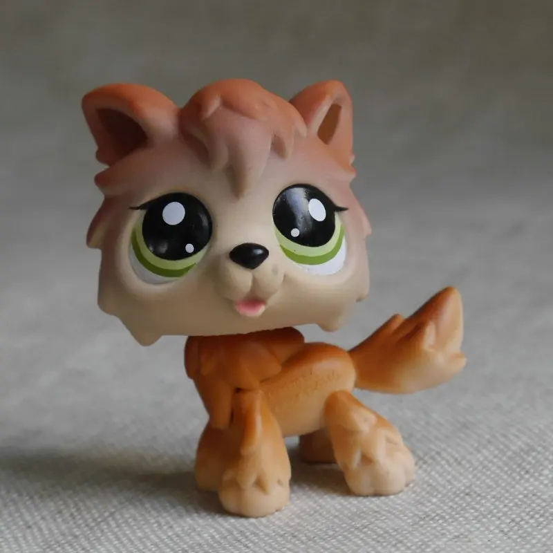 Timer brown Wolf Pubby Dog #2141 Green eyes 2" mini Action Figure preschool children play toy best gift
Timer brown Wolf Pubby Dog #2141 Green eyes 2" mini Action Figure preschool children play toy best gift