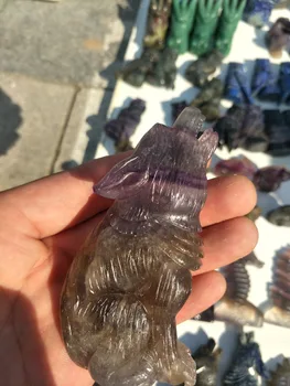 10cm Natural Crystal Stone rainbow fluorite Wolf hand carving quartz crystal Wolf for gift Or home decoration In-kind Shooting
10cm Natural Crystal Stone rainbow fluorite Wolf hand carving quartz crystal Wolf for gift Or home decoration In-kind Shooting