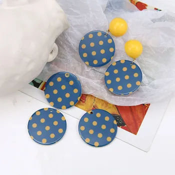 Fashion Polka Dots Style Round Acrylic Acid Earring Charms Plastic Acetic DIY Jewelry Material 40pcs 34MM Necklace Pendant Craft
Fashion Polka Dots Style Round Acrylic Acid Earring Charms Plastic Acetic DIY Jewelry Material 40pcs 34MM Necklace Pendant Craft