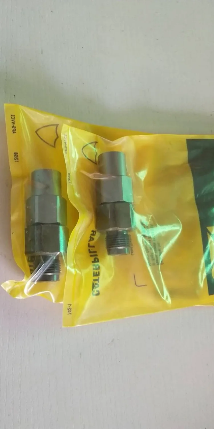 CAT C6.6 pump track pipe safety valve 416-7101, E320D Excavator Common Rail Valve 416-7101 4167101
CAT C6.6 pump track pipe safety valve 416-7101, E320D Excavator Common Rail Valve 416-7101 4167101