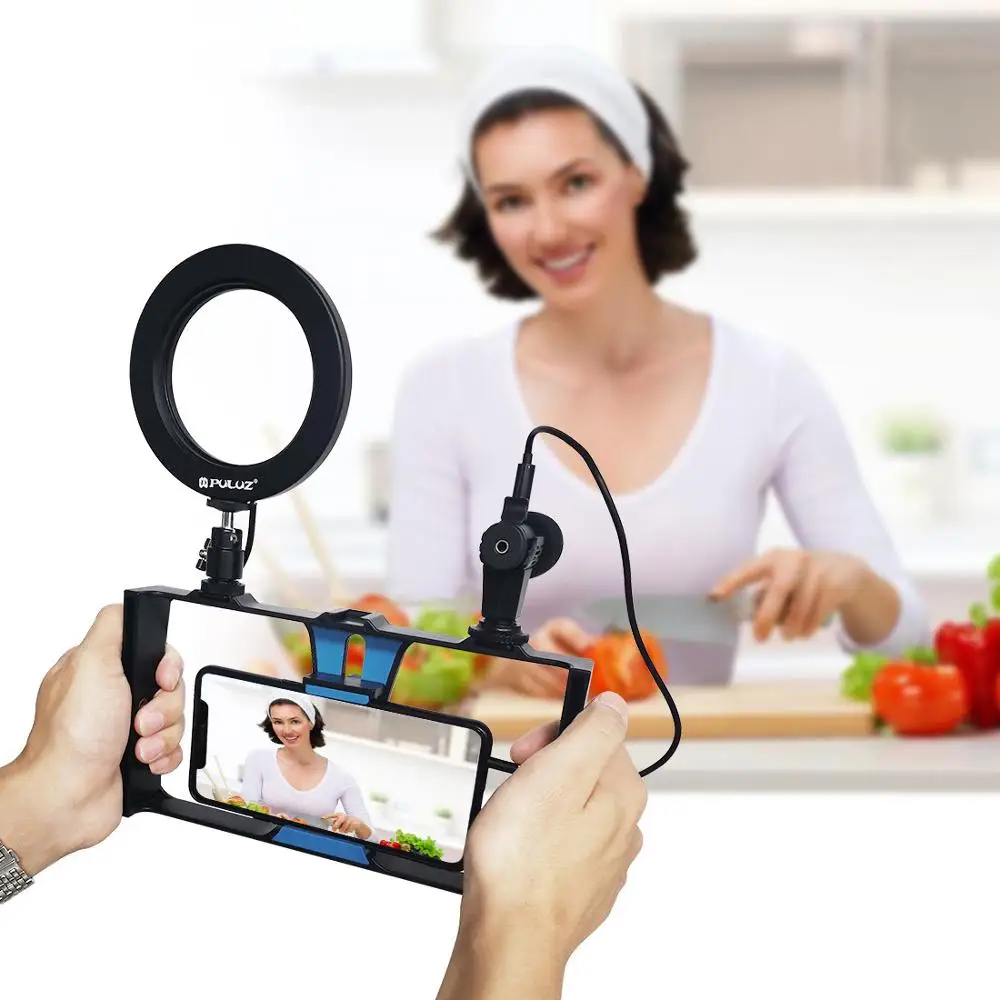 2019 Fashion Mobile Video Recording Video Live Rabbit Cage Set With Microphone Fill Light
2019 Fashion Mobile Video Recording Video Live Rabbit Cage Set With Microphone Fill Light