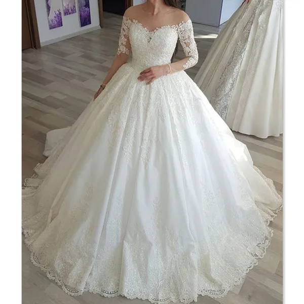 Vintage 2018 Wedding Dresses Country Long Sleeve Sheer Appliqued Lace Elegant Charming Bridal Gowns Custom Made Princess New